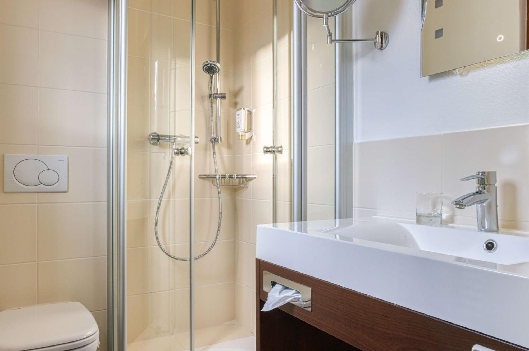 Centro Hotel Sautter Stuttgart City, Trademark Collection By Wyndham Bagian luar foto